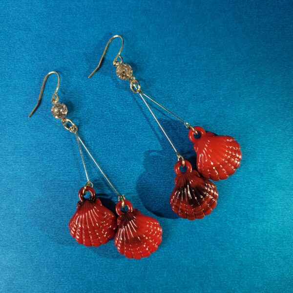 Statement Coastal Earrings for Holidays & Summer Looks - Image 3