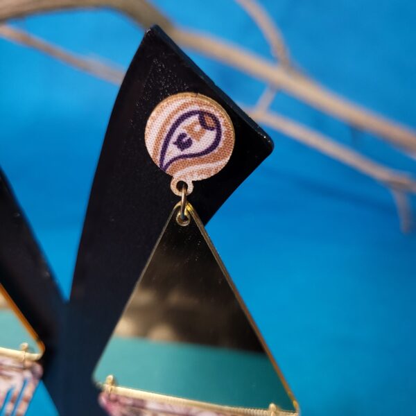 Artisan Wooden Cutwork Earrings Stylish Lightweight Dangles for Women - Image 4