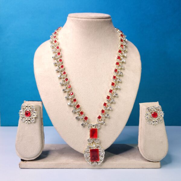 Classic Emerald Elegance Necklace Set – Bold Red Statement Jewelry Set for Women - Image 3