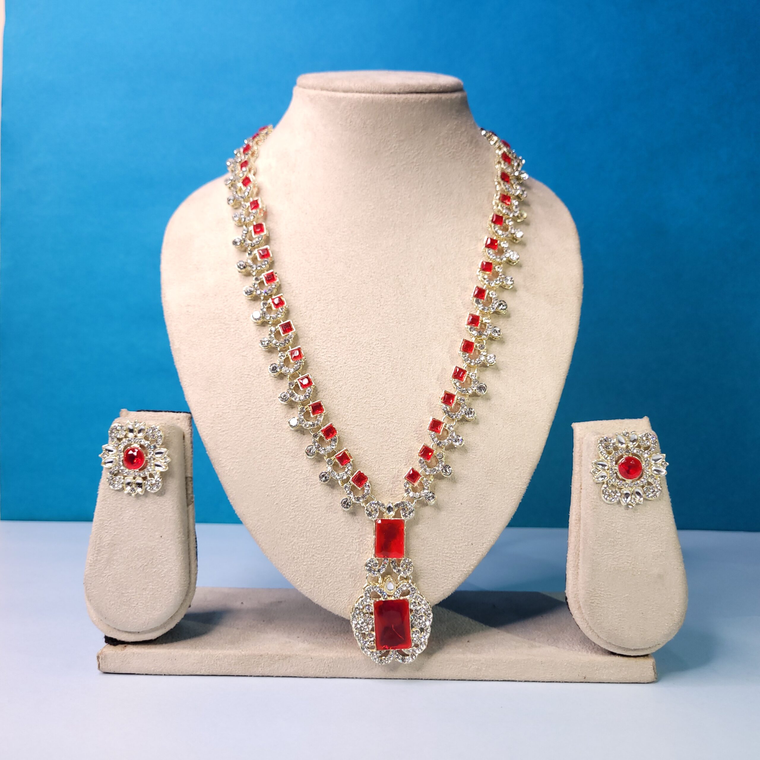 Classic Emerald Elegance Necklace Set – Bold Red Statement Jewelry Set for Women