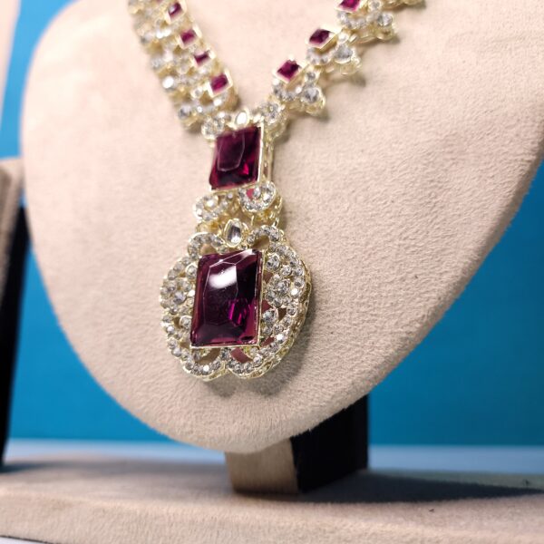 Wine-Colored Emerald Elegance Necklace & Earrings Set – Luxury Statement Jewelry - Image 3