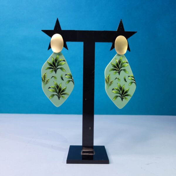 Modern Green Acrylic Earrings Stylish Dangles for Daily Wear - Image 3
