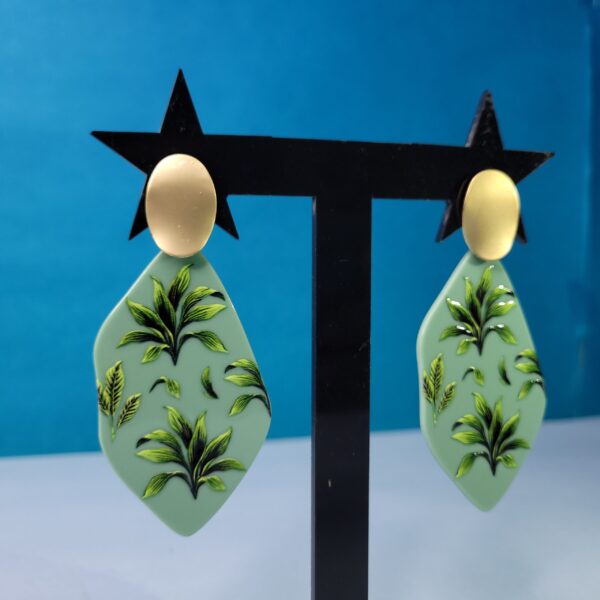 Modern Green Acrylic Earrings Stylish Dangles for Daily Wear