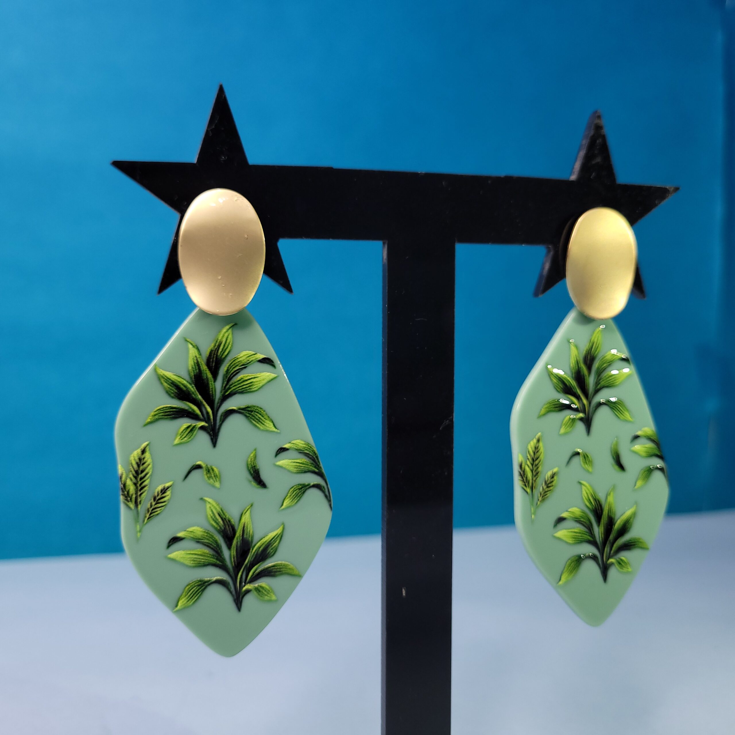 Modern Green Acrylic Earrings Stylish Dangles for Daily Wear