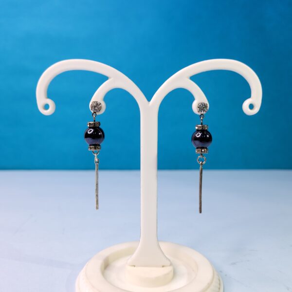 Sleek Black Pearl Drop Earrings Radiant Dangle Earrings for Women