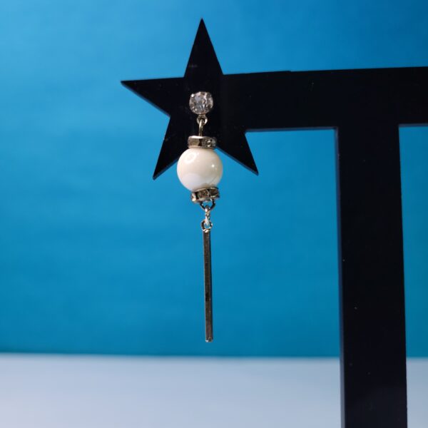 White Radiant Pearl Sleek Drop Earrings Stylish Dangle Jewelry - Image 2