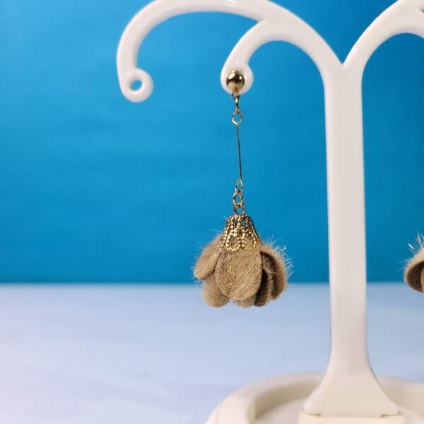 Trendy Brown Minimalist Tassel Earrings Chic Dangle Earrings - Image 4