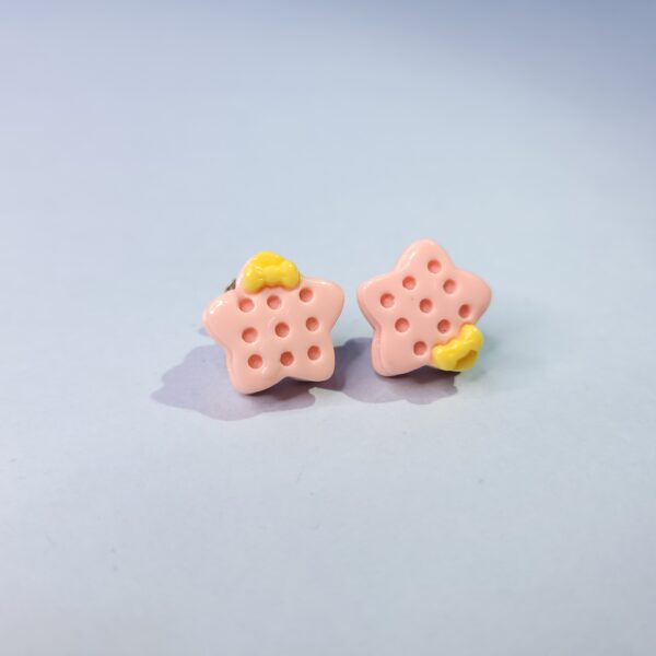 Star Shaped Tiny Acrylic Stud Earrings Adorable Everyday Jewelry - Image 4