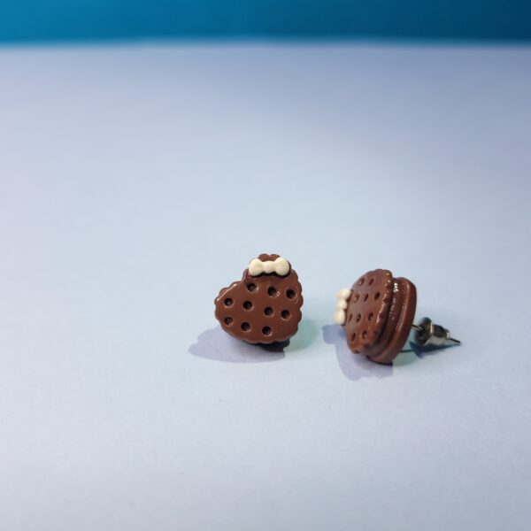 Cute Tiny Acrylic Heart Stud Earrings Fun Statement Earrings - Image 2