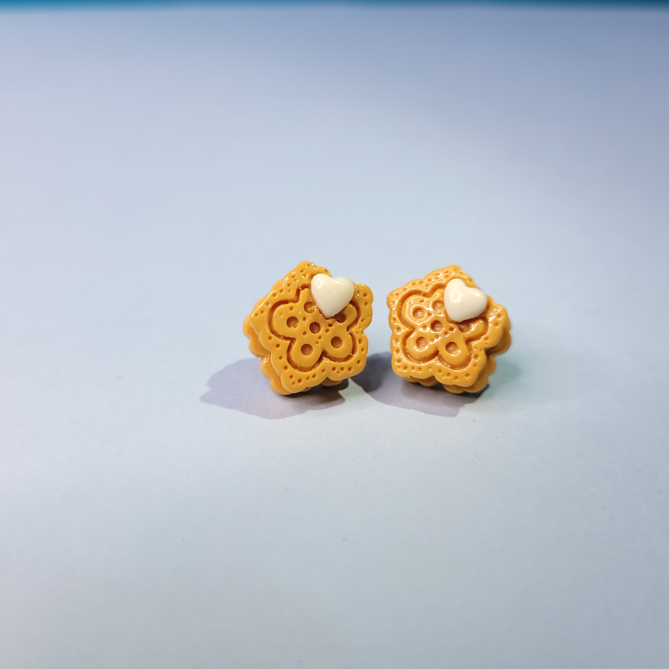Tiny Acrylic Stud Earrings Pentagon Design Stylish Earrings for Women