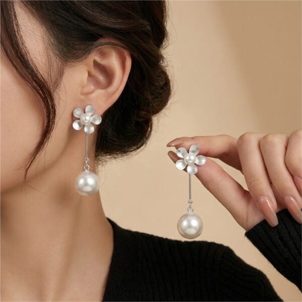 Delicate Flower & Pearl Dangle Earrings for Timeless Style